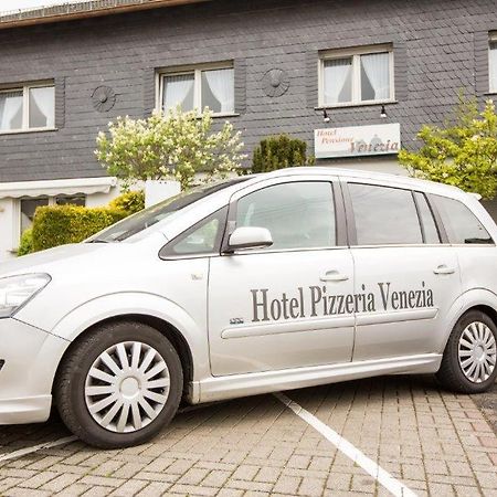 Hotel Pizzeria VENEZIA Sohren Esterno foto